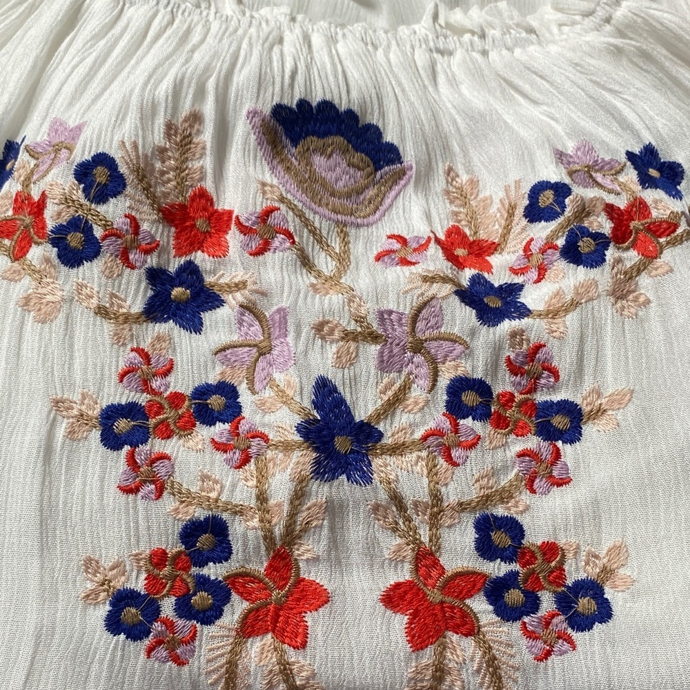 White Floral Off-Shoulder Mini Dress - Picture 3 of 3